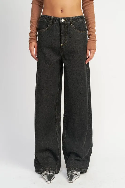 Boyfriend Denim Pants with Contrasted Stitching