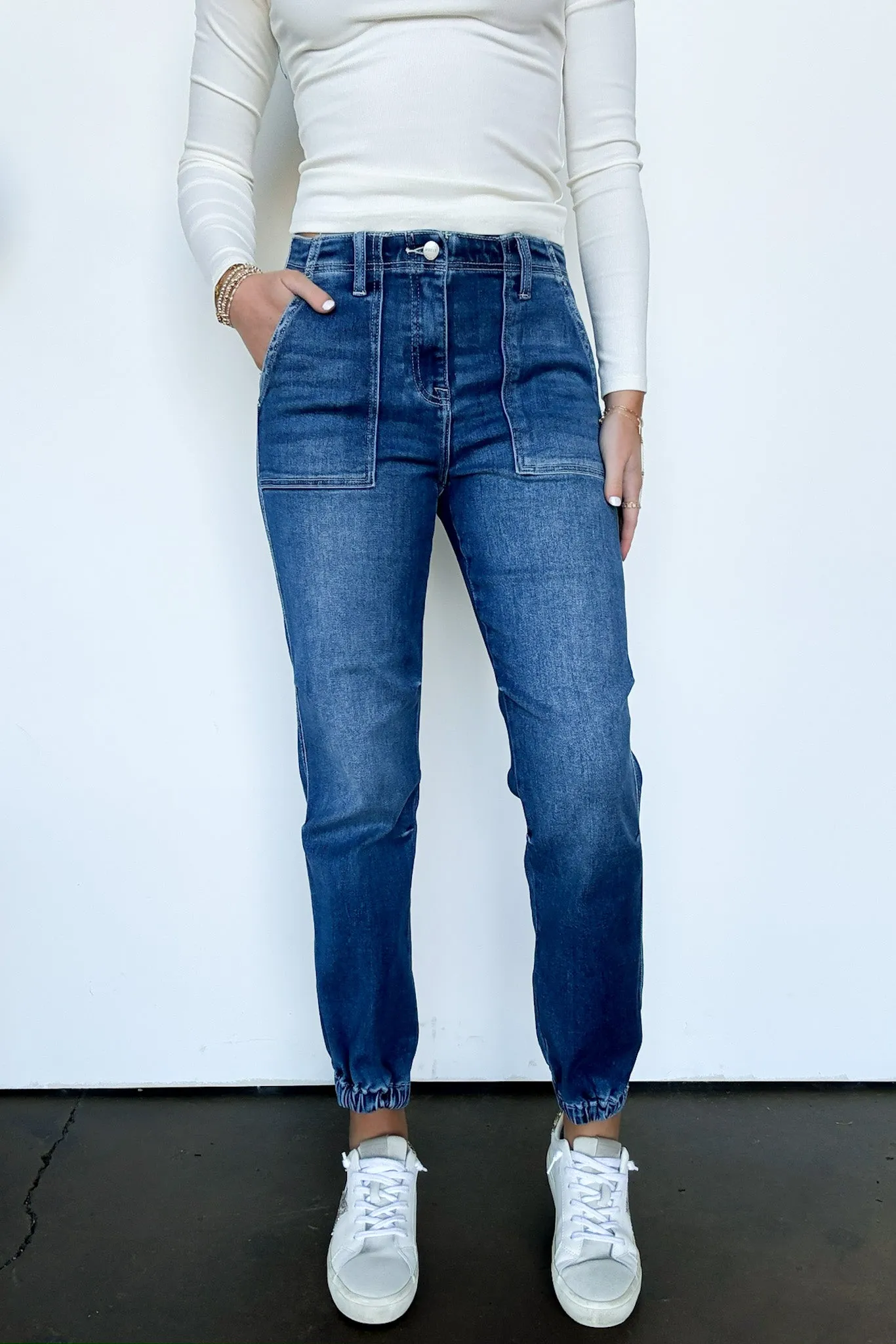 Everynn High Rise Ankle Jogger Jeans