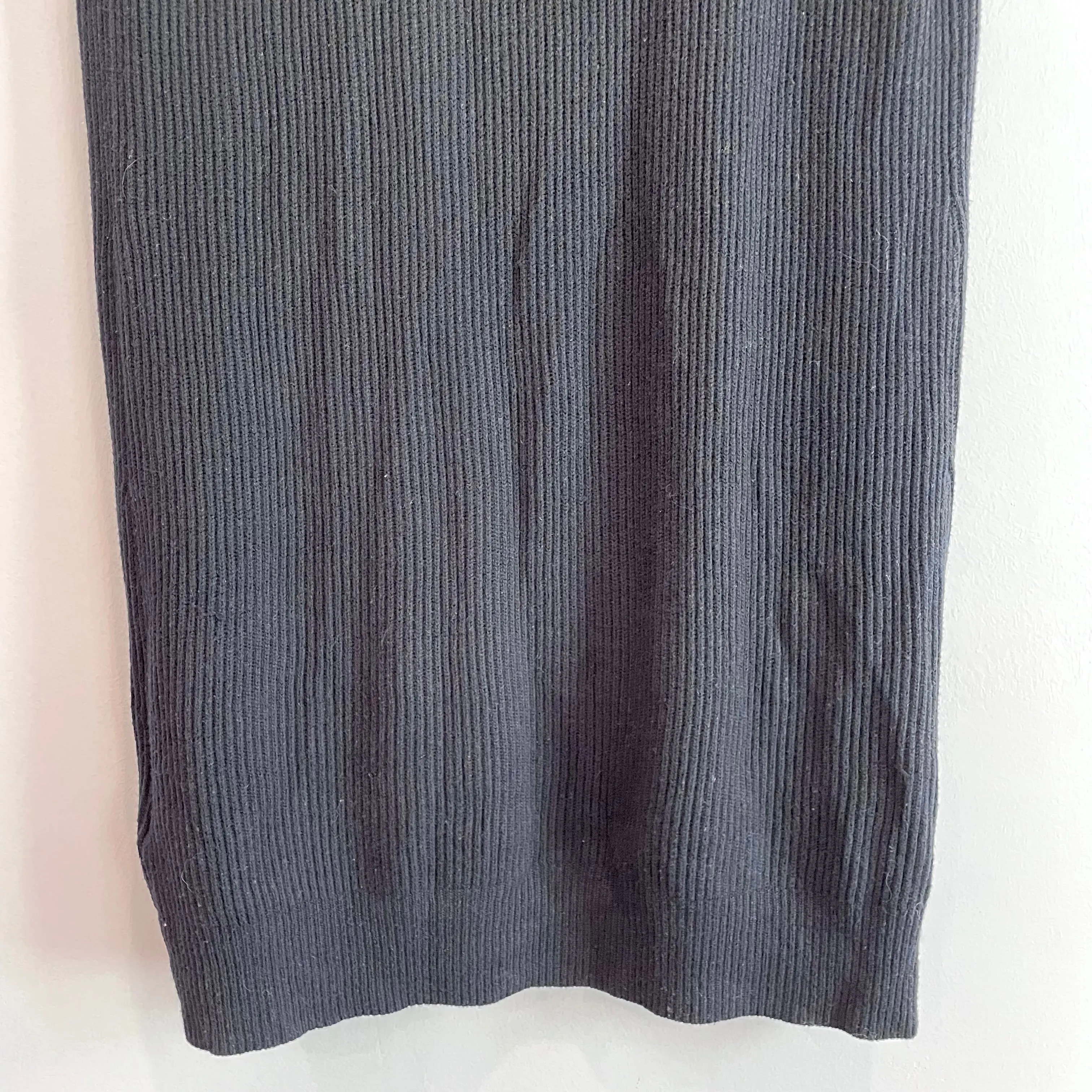 Sleeveless Ribbed Sweater Vest
