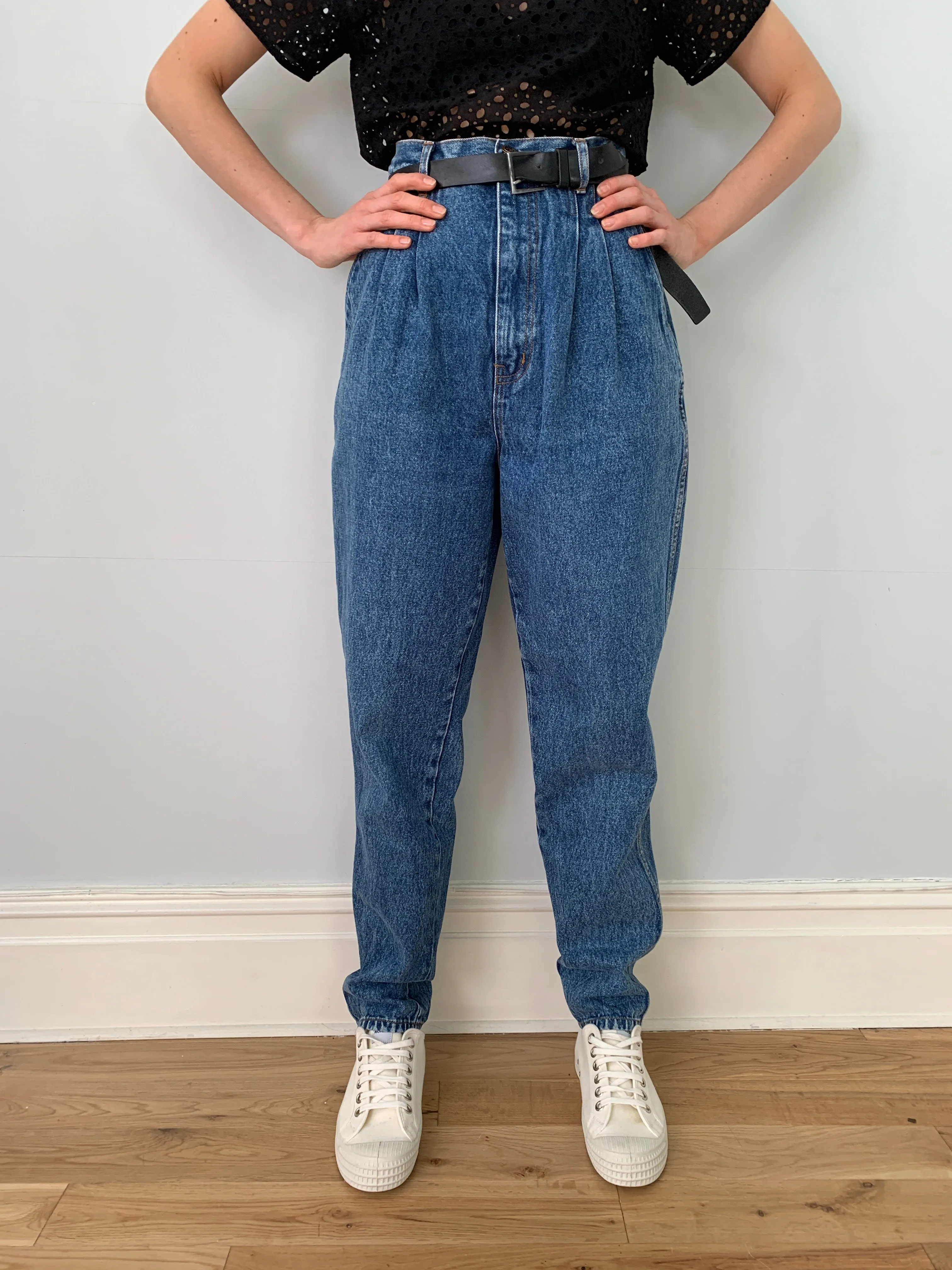 Vintage Bill Blass 1980's pleat front jeans W30