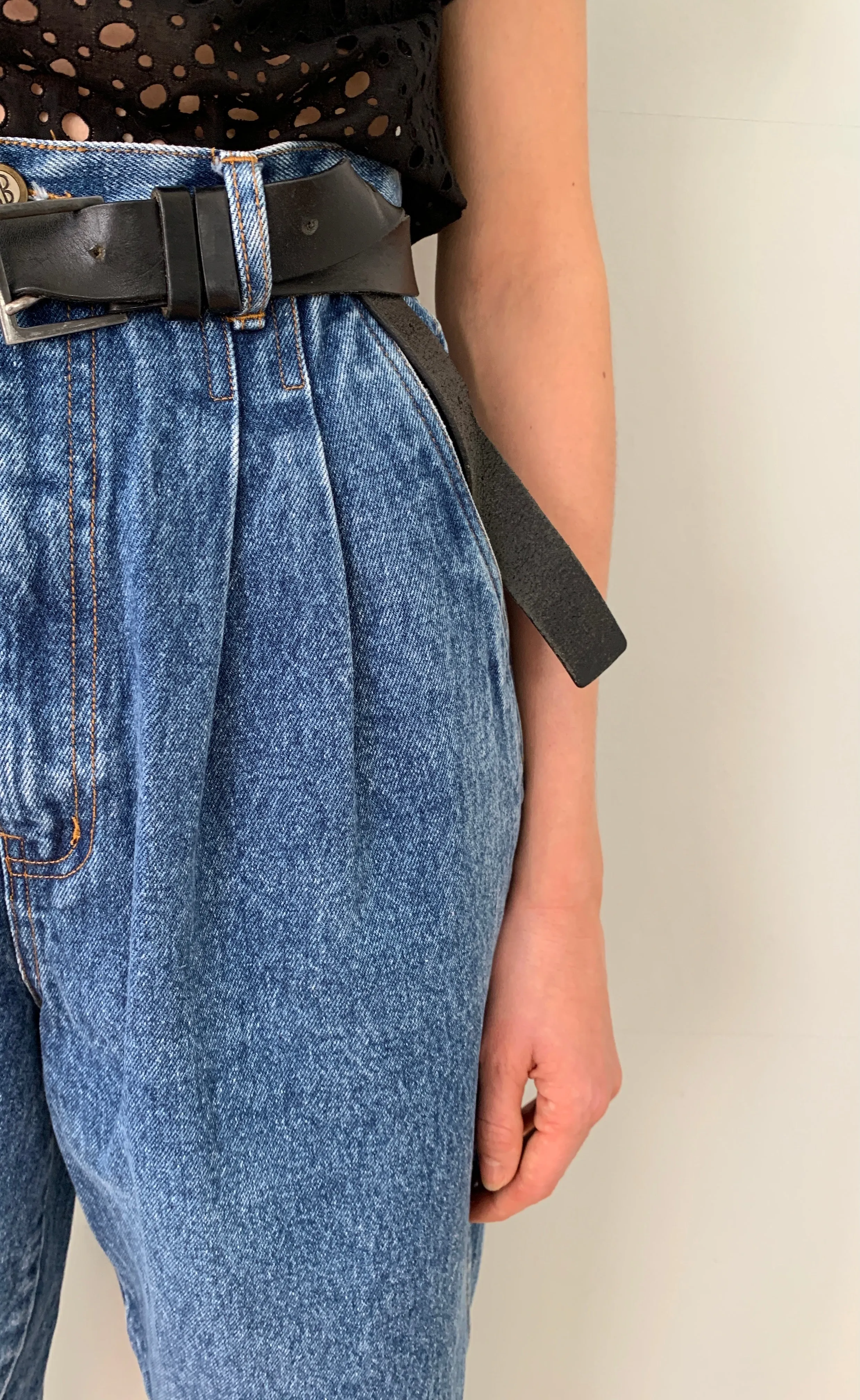 Vintage Bill Blass 1980's pleat front jeans W30